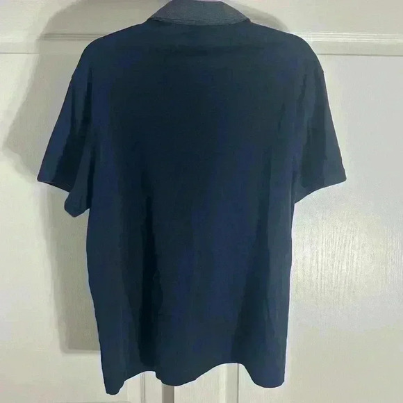 Calvin  Klein polo, classic timeless styling - Picture 3 of 3